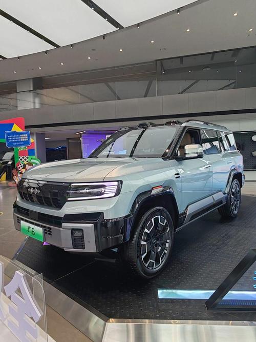 广州167比亚迪方程豹硬派越野的爆款，英菲尼迪35周年与你共成长
